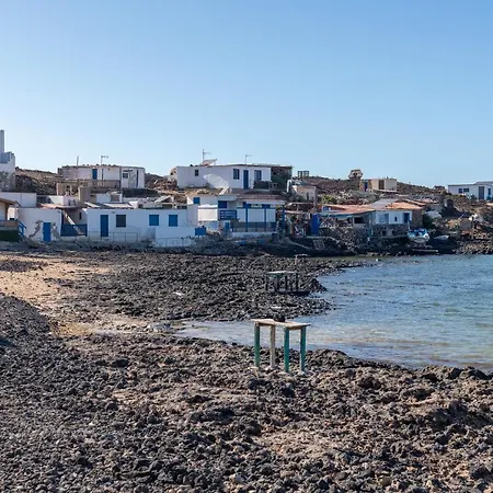 Vista Paraiso Near The Beach La Oliva
